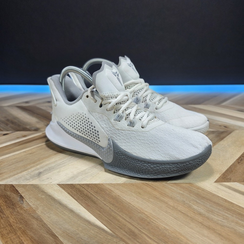 Nike Mamba Fury Men's 5 White Wolf Gray Basketball Shoes CK2087-100 Kobe Bryant